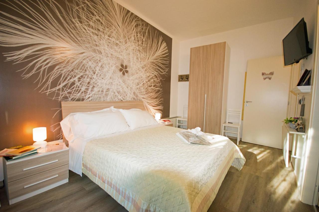 Alba Serena Camere Bagian luar foto