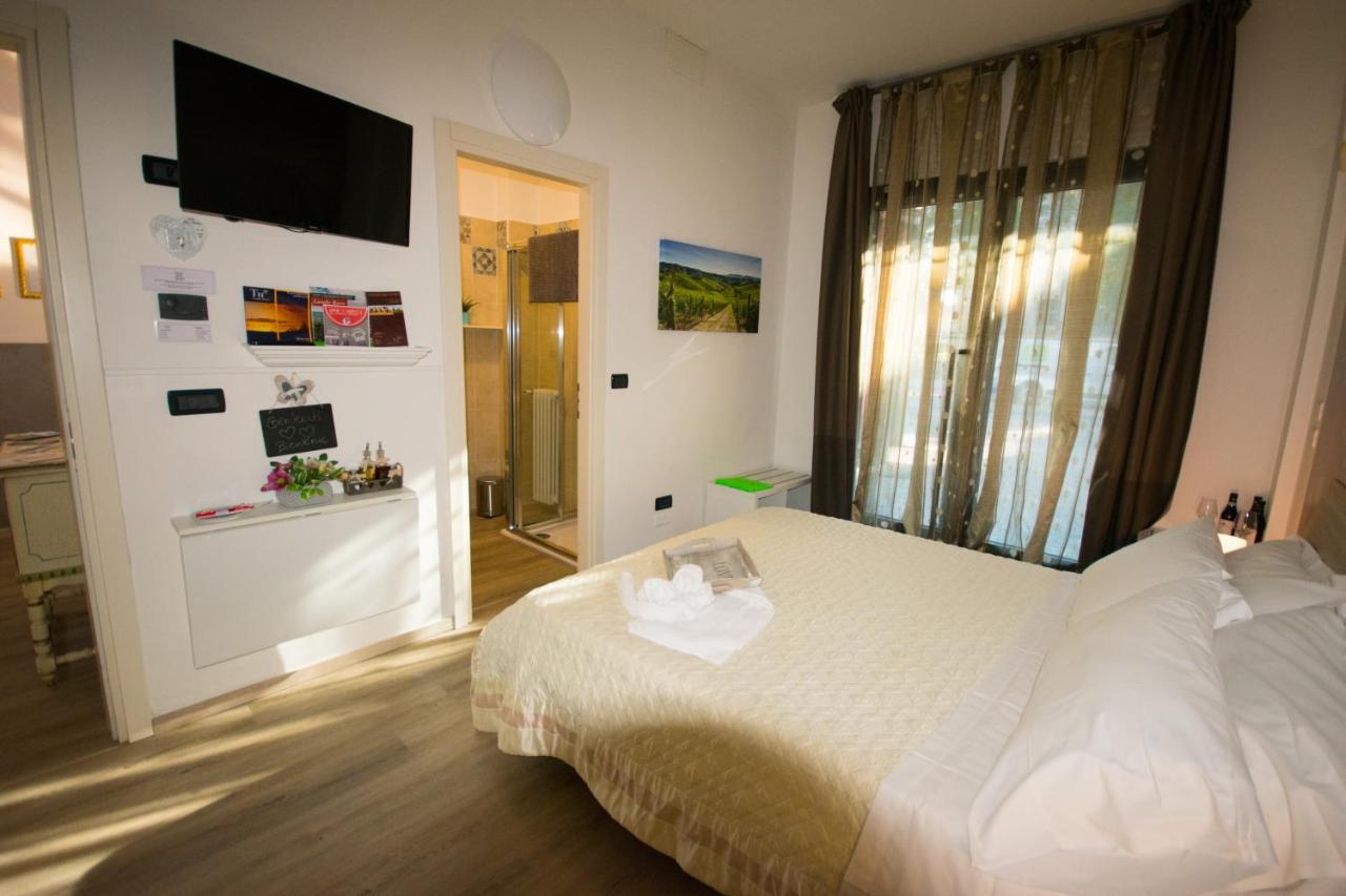 Alba Serena Camere Bagian luar foto
